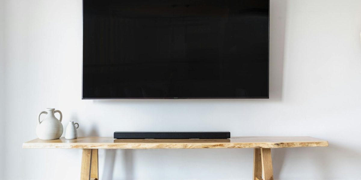 Goodlifemovers Kenya 0729839701: TV Bracket Installation Experts in Nairobi